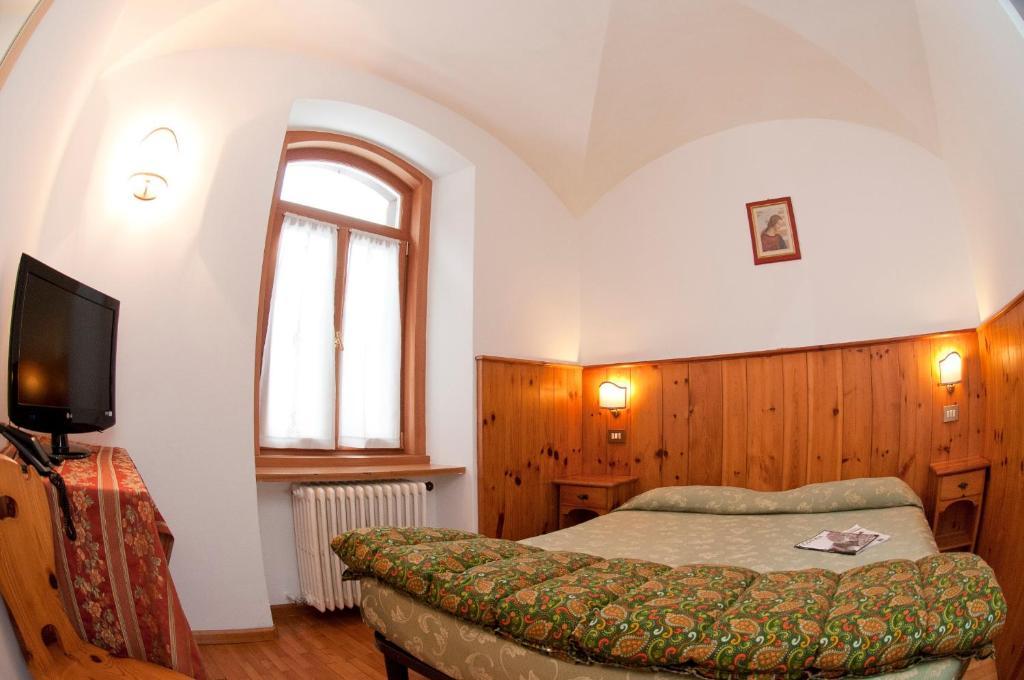 Hotel Pontejel Cortina d'Ampezzo Zimmer foto